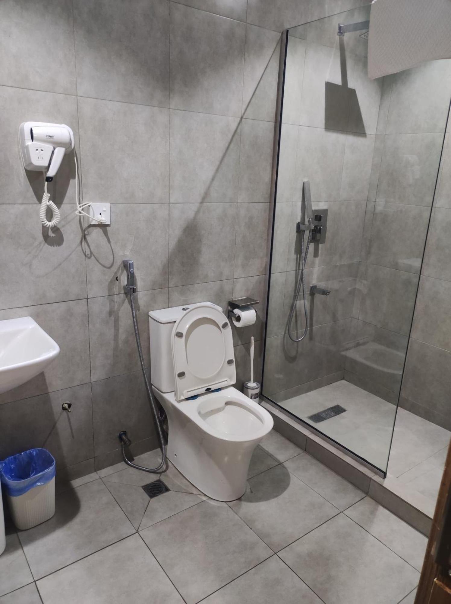 Swiss Pearl Continental Suite Wupa Экстерьер фото